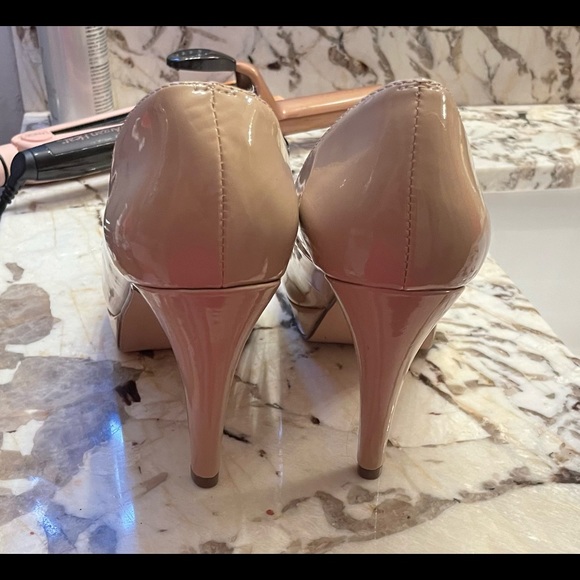 City classified platform heels, gently worn but beautiful pair of shoes, sz 9.0 - Picture 3 of 6